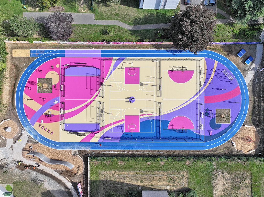 CRÉATION D’UN ESPACE MULTISPORTS MULTIGÉNÉRATIONNEL Les Clayes-Sous-Bois (78)